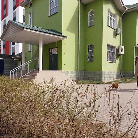 Check Inn Hostel Almatî Exterior foto